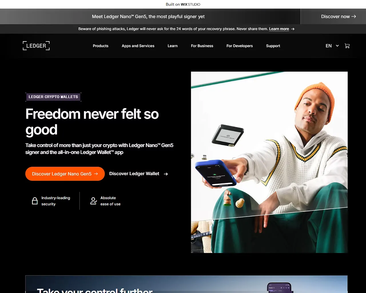 Screenshot of official-desktop-en.wixstudio.com